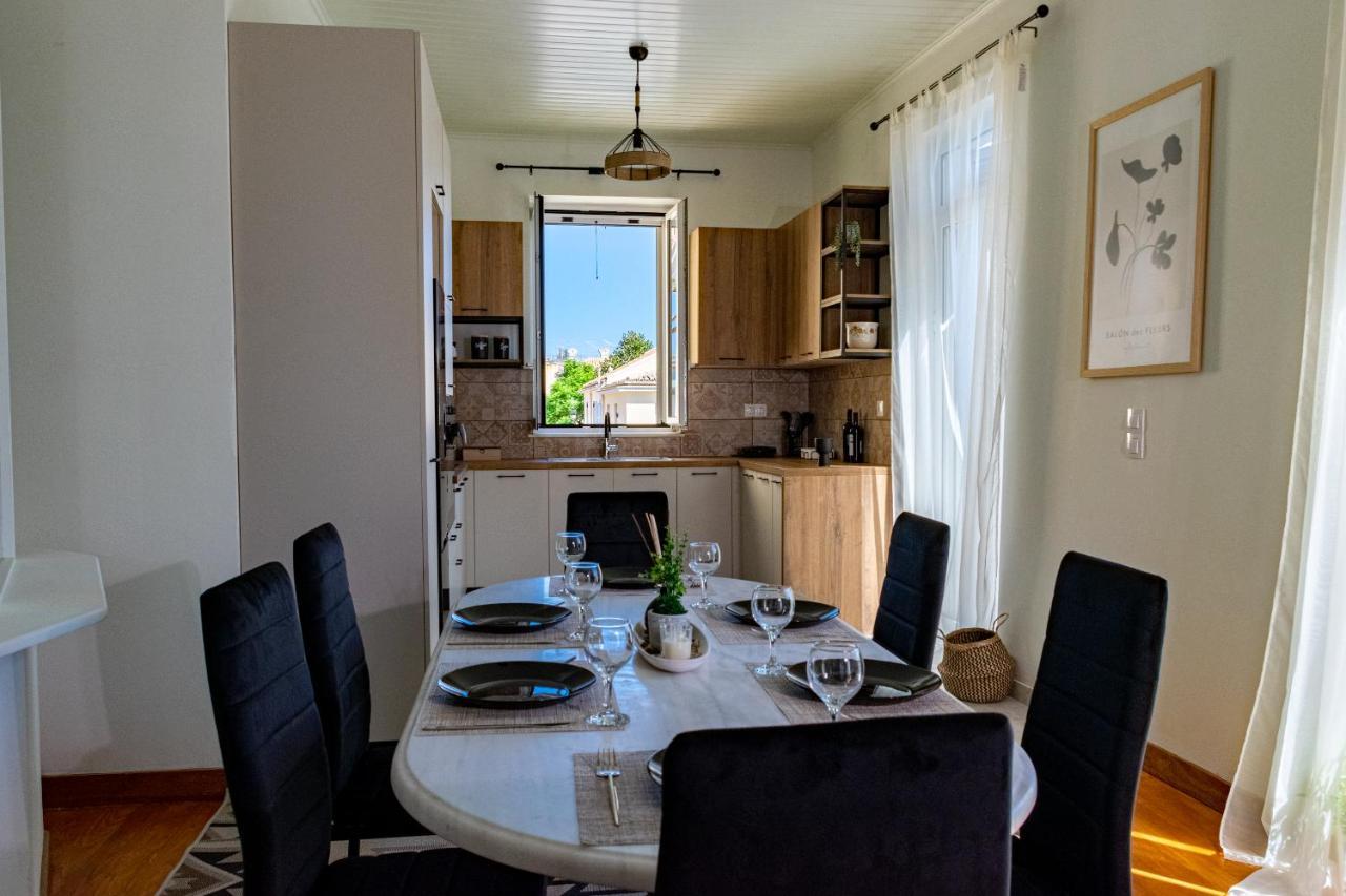 Brondel's Timeless Penthouse Appartamento Corfu (city)
